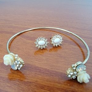 Earrings and bracelet